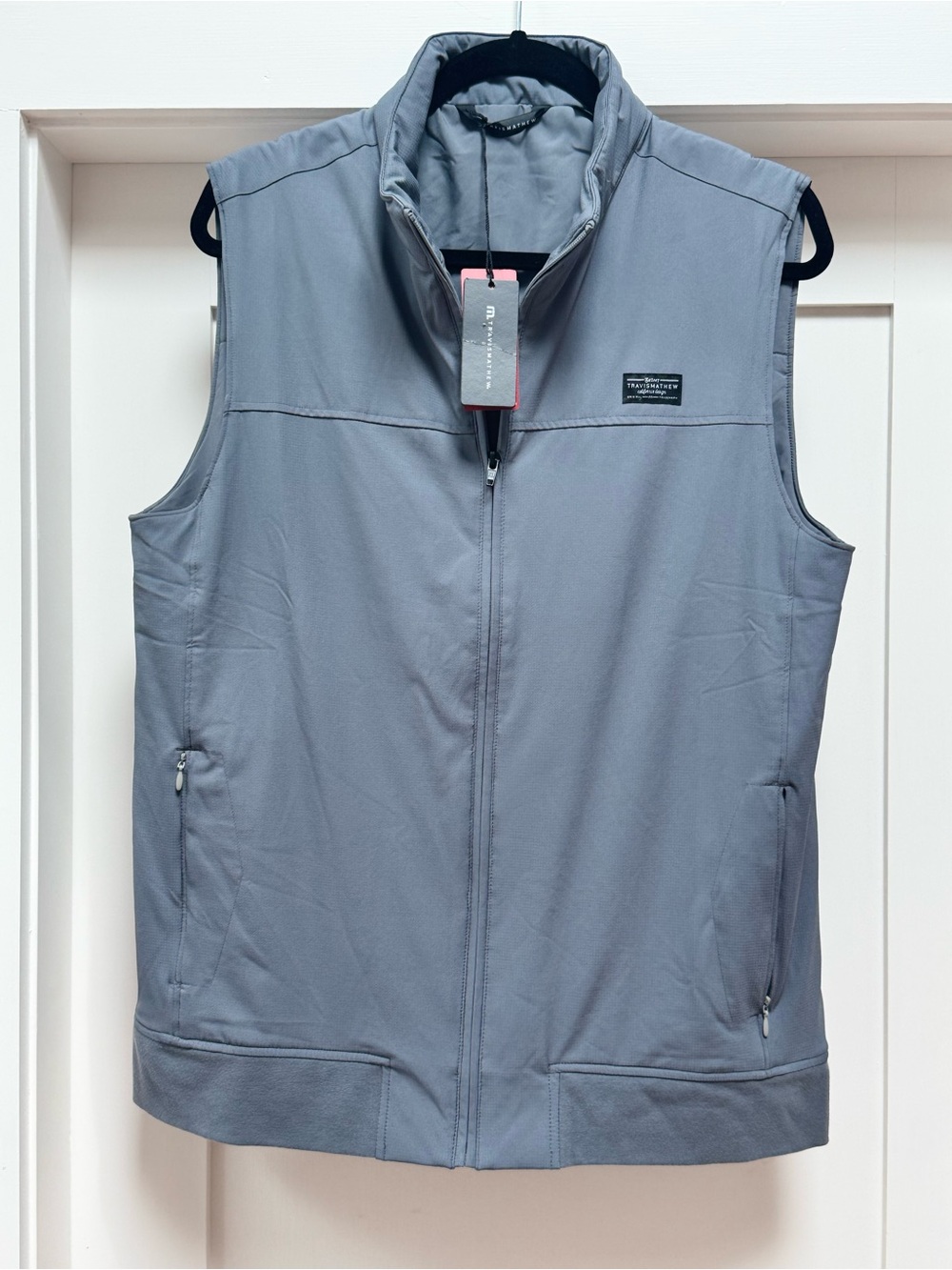 Men’s Gray Wanderlust Travis Mathew Vest, Size M , New with Tags